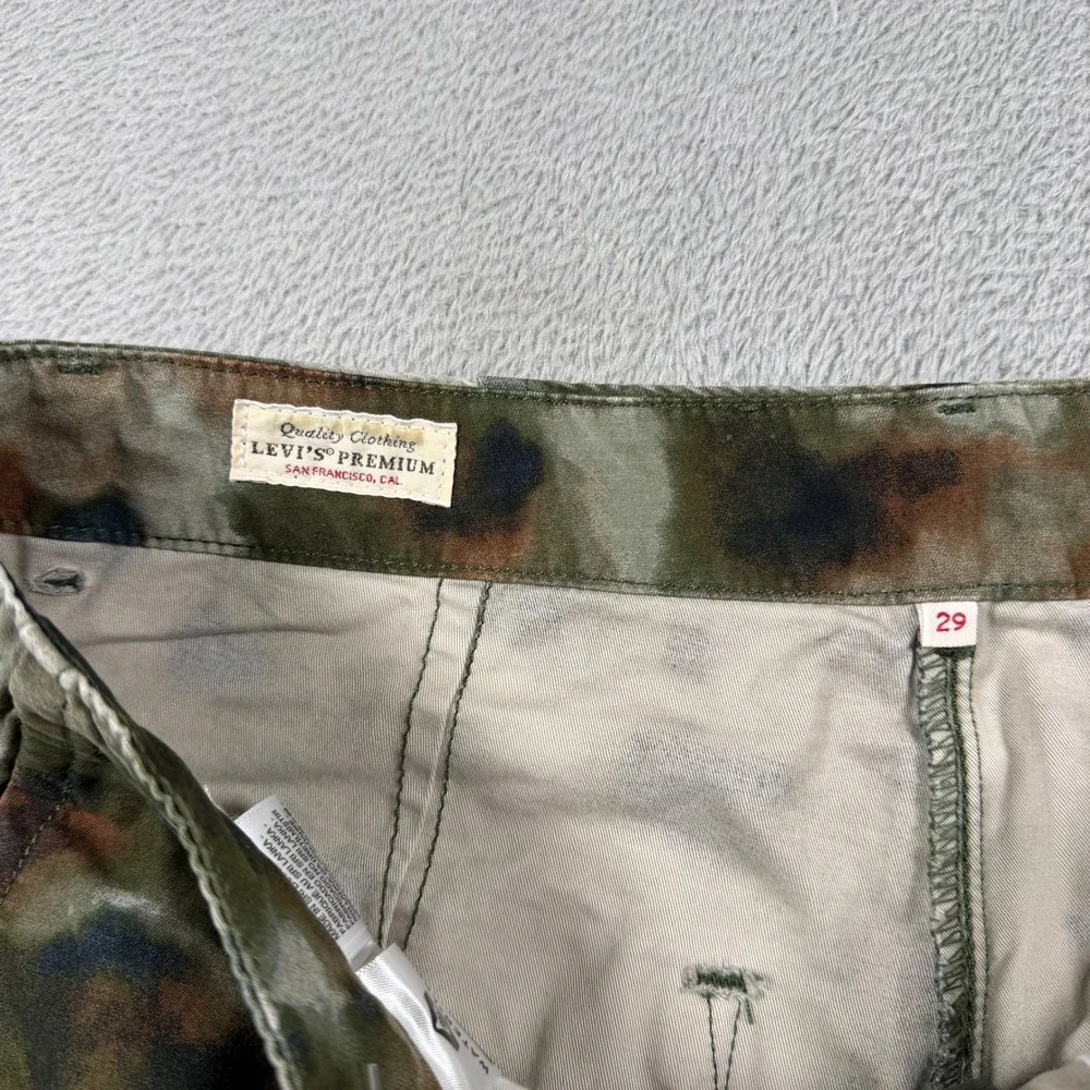 Levi's Premium Cargo Pants Mens 29x30 Green Mossy Camo Gorpcore